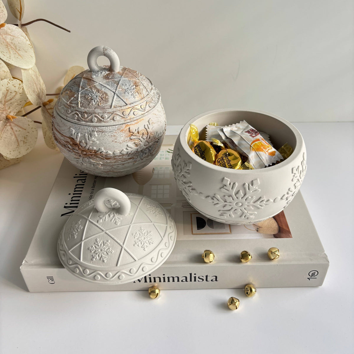 Snowflake Bauble Jar |Winter Glow Vessel |Christmas Ornament